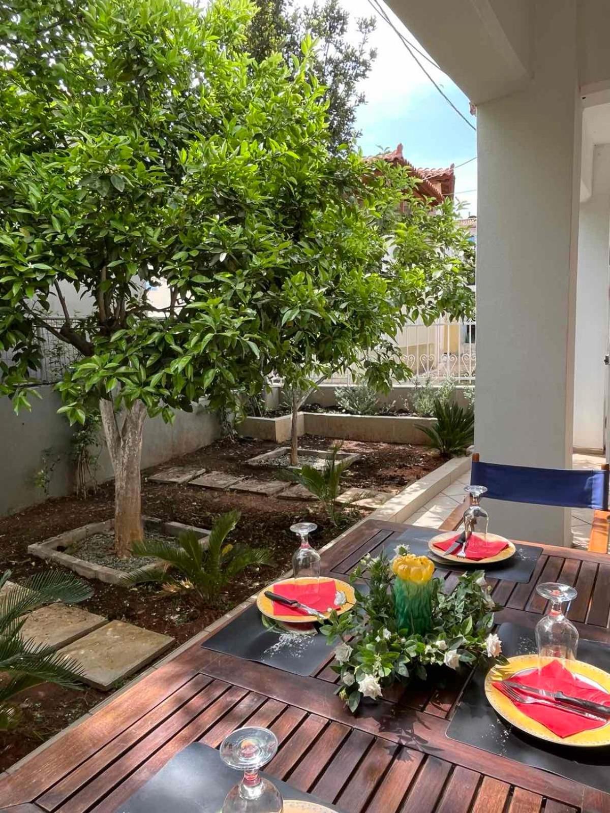 Super Renovated Maisonette - σούπερ ανακαινισμένη μεζονέτα Holiday home